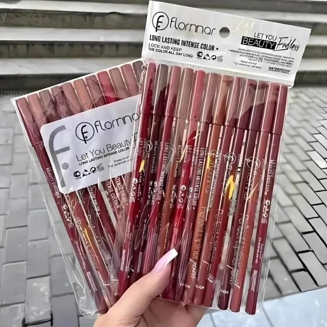 Set of 6 / 12 Lipstick Pencils Lip liners Matte Lip Pencils Nude Shades Lippencils Smooth Texture Long Lasting